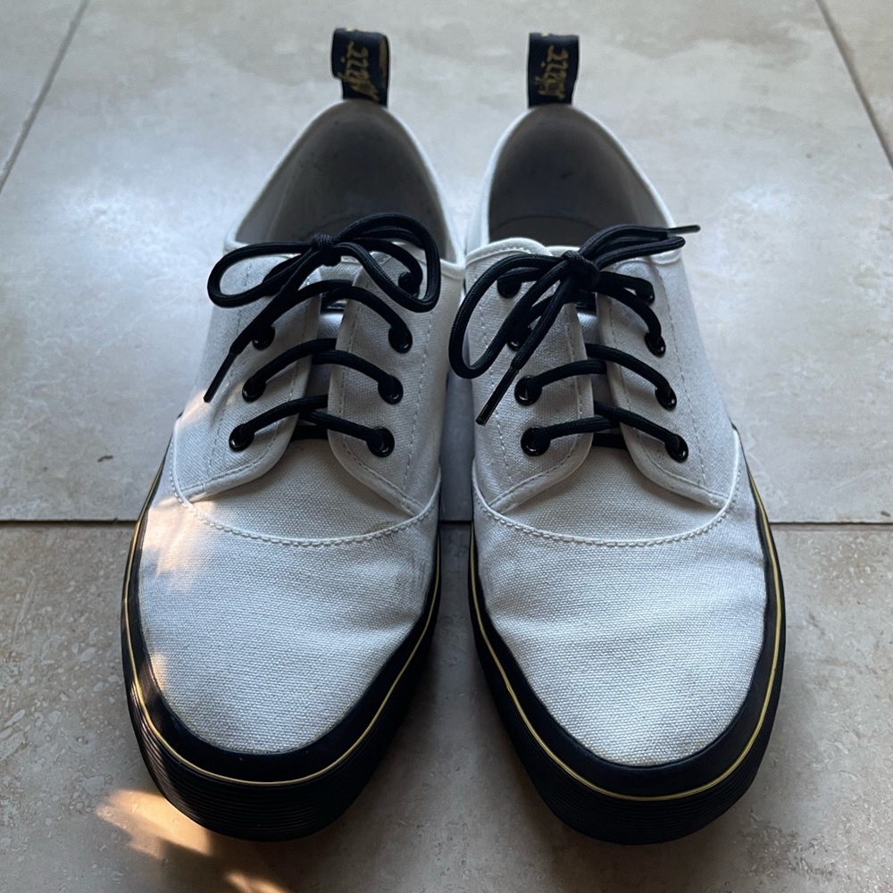 Dr Martens Jacy white canvas shoes UK9/US11
